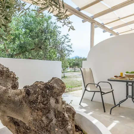 Fantasy 4* Adamantas (Milos)