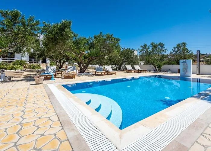 Fantasy بيت ضيافة 4*