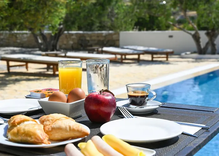 Fantasy Guest house Adamantas (Milos)